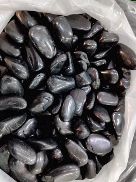 Pebble Stone AAA Polished Black 1-2cm 20kg