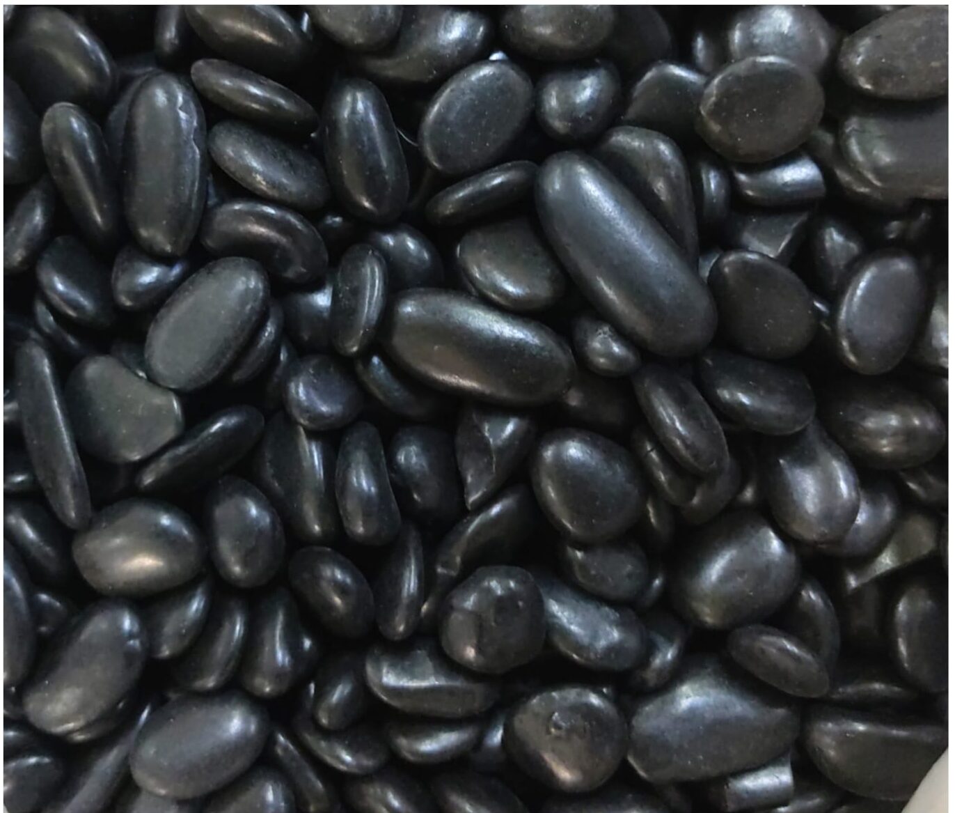 Pebble Polished Blackk AA 0.8-1.5cm 20kg